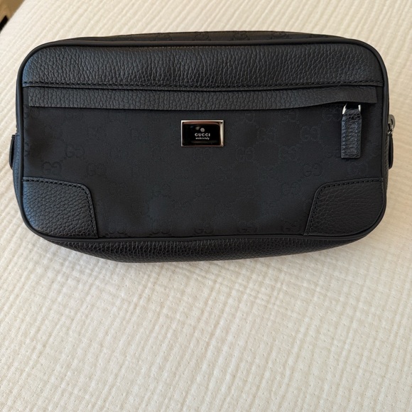 Gucci Black Monogram Belt Bag - Picture 10 of 16
